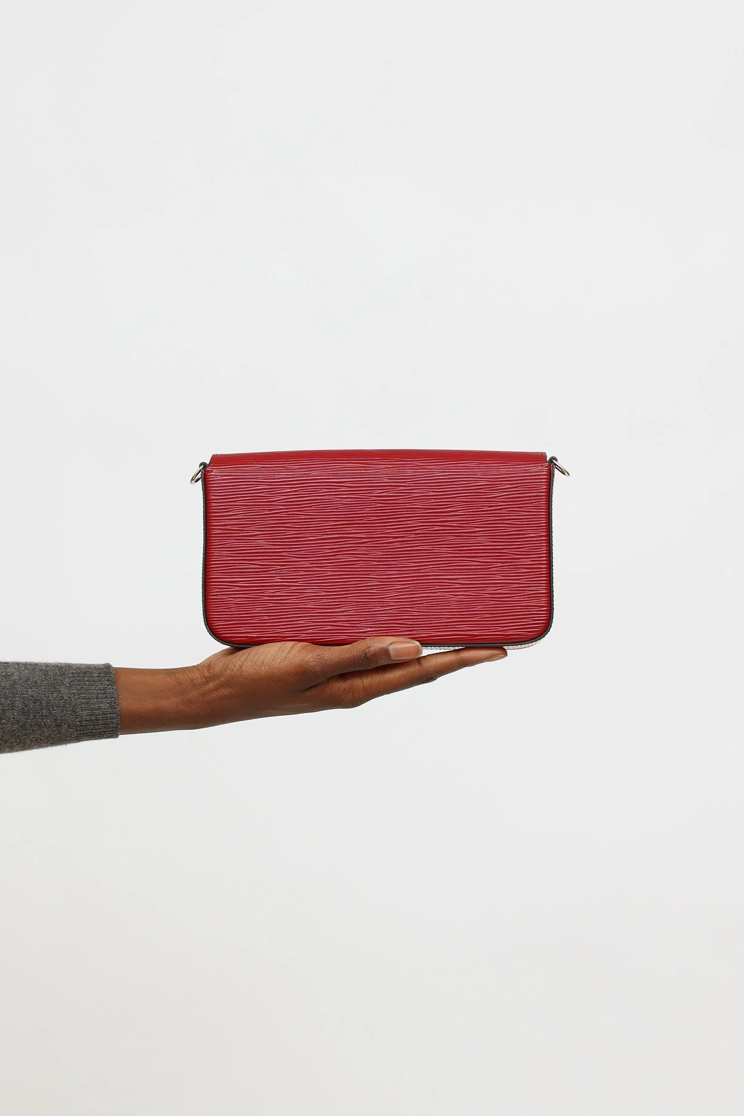 2019 Epi Cherry Berry Félicie Pochette Bag